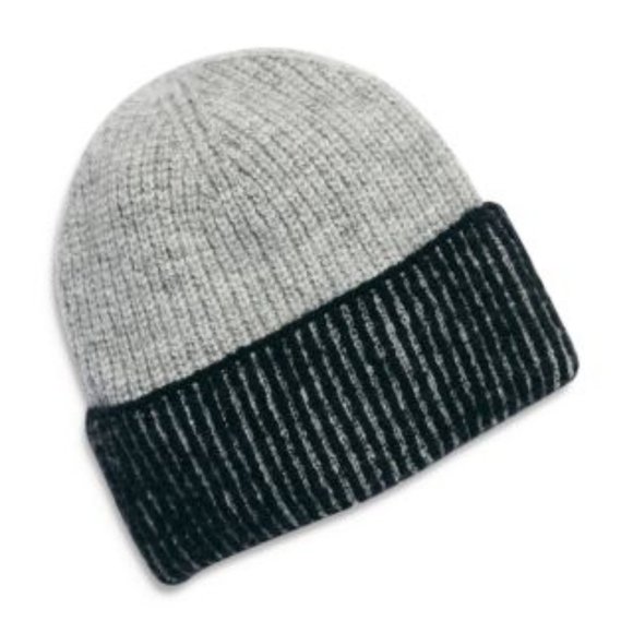 FREE PEOPLE Straight Chill Ribbed Womens Black & Gray Beanie NWT